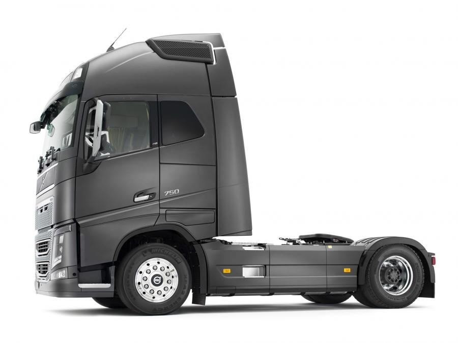  Volvo FH16 750 4x2 2012 года  (фото 9 из 18)